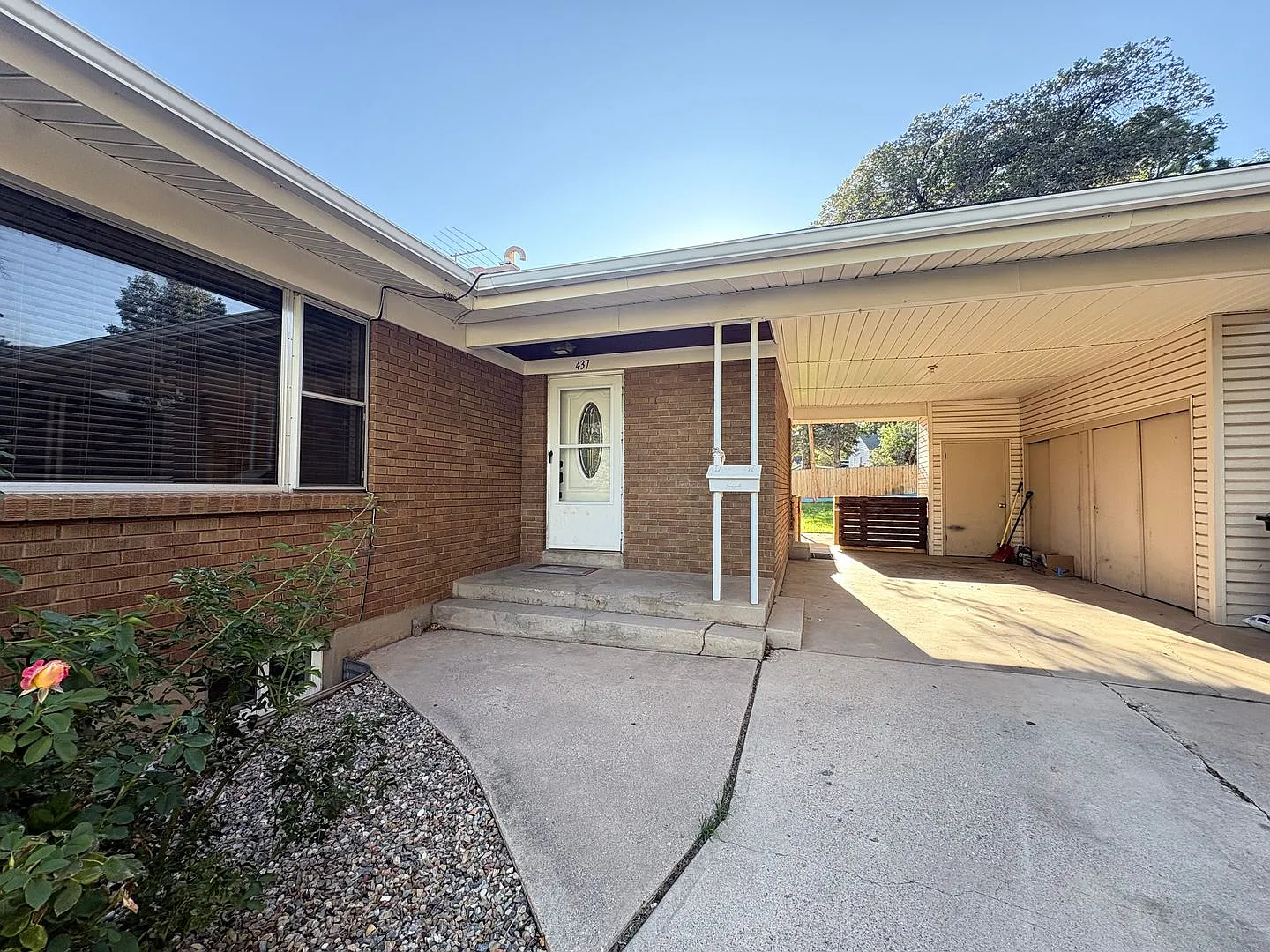 Single-Family home available now — Photo 4