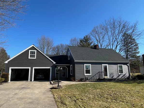 1485 Station Rd, Valley City, OH 44280