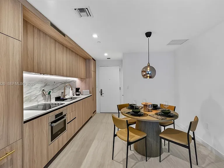 77 SE 5th St #1908 — Photo 10