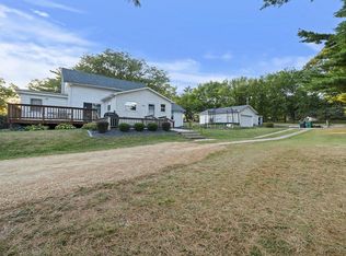 6410 11th St, Rockford, IL 61109