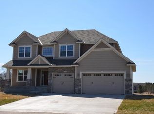 17455 63rd Avenue North Ave, Maple Grove, MN 55311