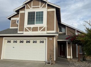 407 Somerville Cir, Vacaville, CA 95687