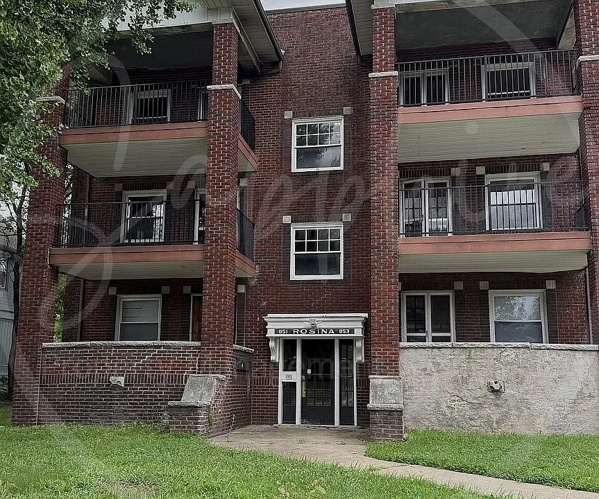 853 Barnett Ave