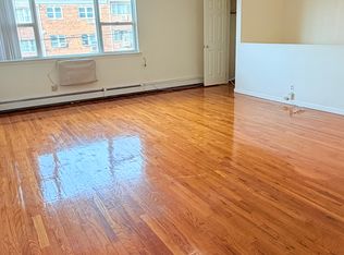 13402 59th Ave, Flushing, NY 11355