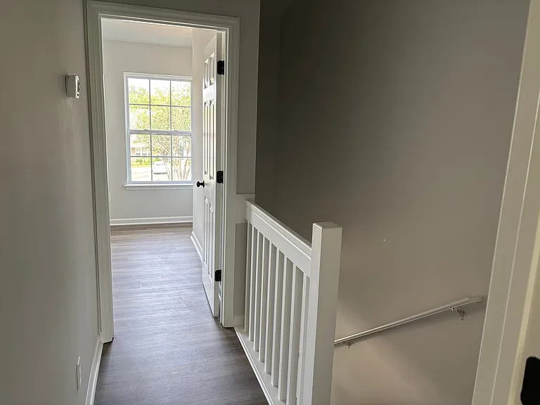 122 Hornby Cir — Photo 13