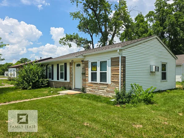 603 Saint Monica Dr, Cahokia, IL 62206