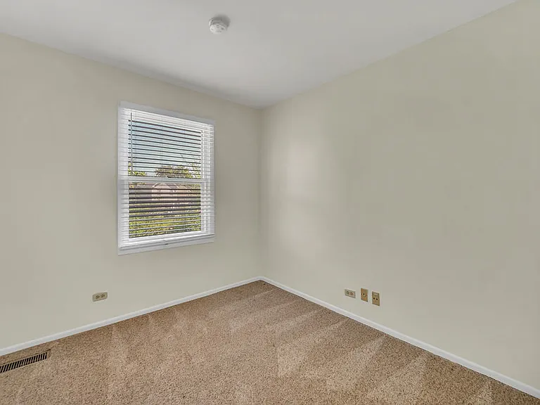 1100 Lockwood Dr — Photo 19