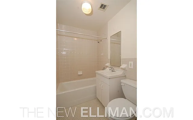 Sold by Douglas Elliman | media 15