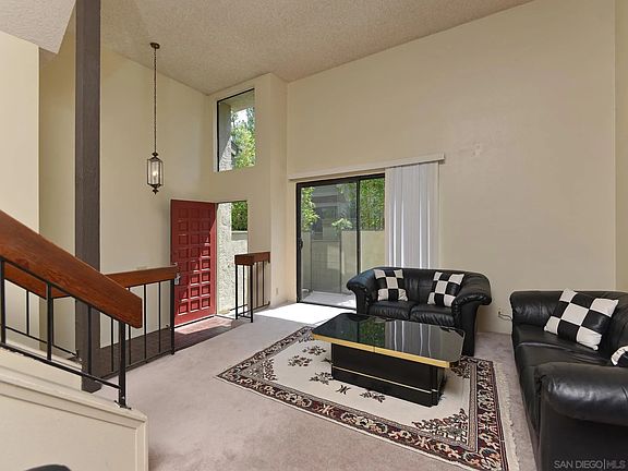 2nd image of 3211 Caminito Eastbluff Unit 9