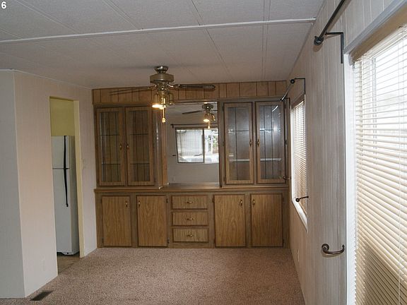 2nd image of 15509 SE Mill Plain Blvd Unit 81