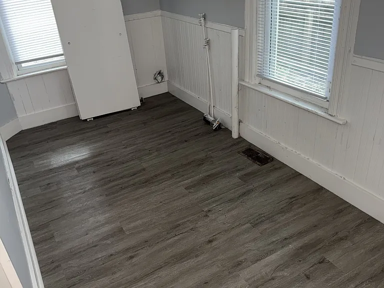 203 North Glenwood Avenue - 1 — Photo 3