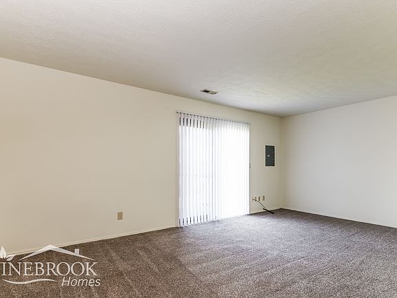 3rd image of 6373 Nightwind Ct
