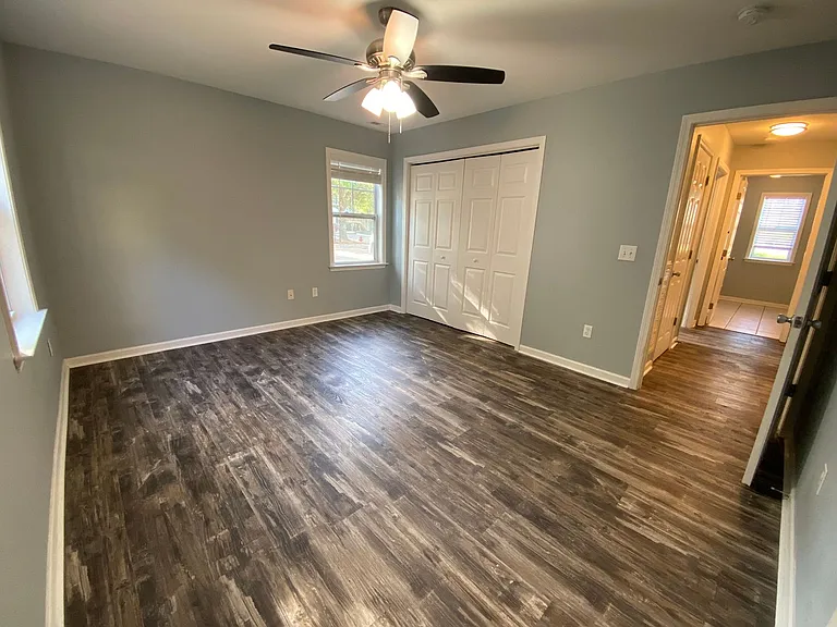 5132 Greenville Loop Rd #B — Photo 18