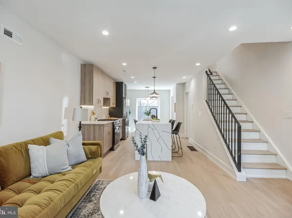 1019 Kimball St, Philadelphia, PA 19147