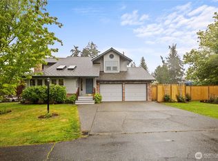 8520 202nd St SW, Edmonds, WA 98026