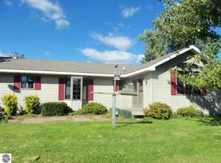 10960 E Wolfe Rd, Wheeler, MI 48662