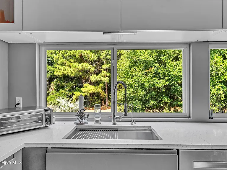 8708 Plantation Dr — Photo 47