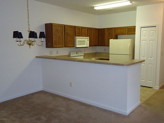 4th image of 3908 Via Di Olivia Ct