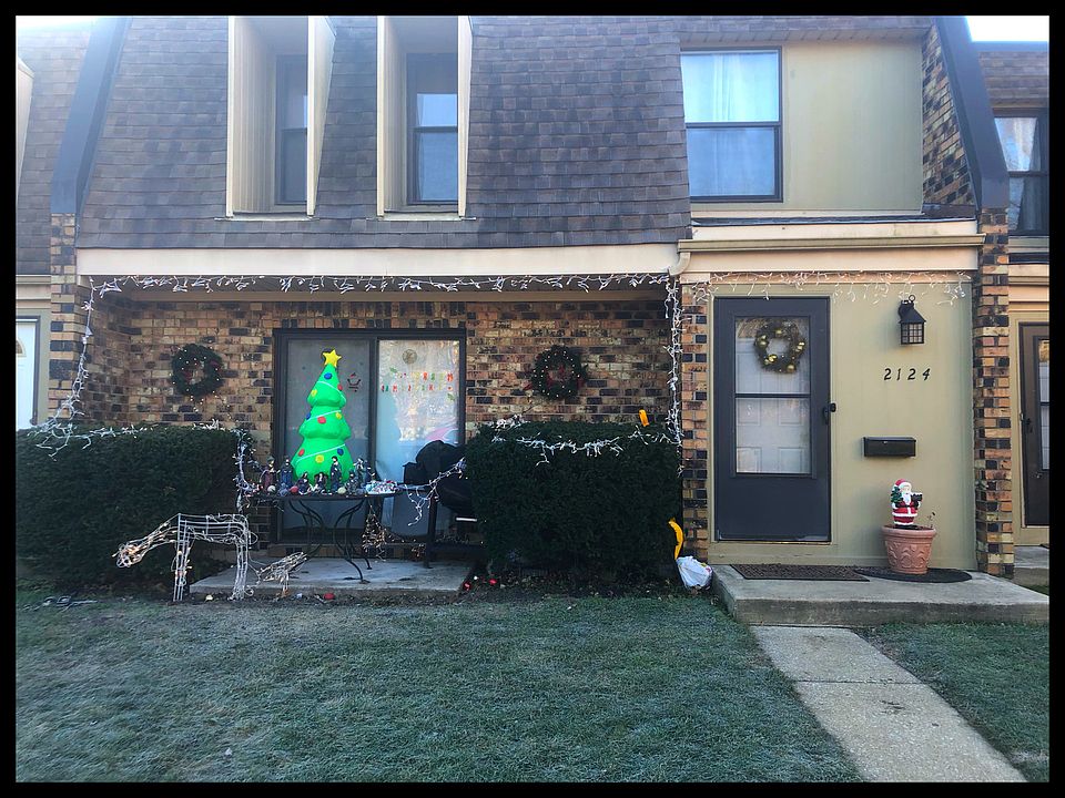 1st image of 2124 Country Club Dr