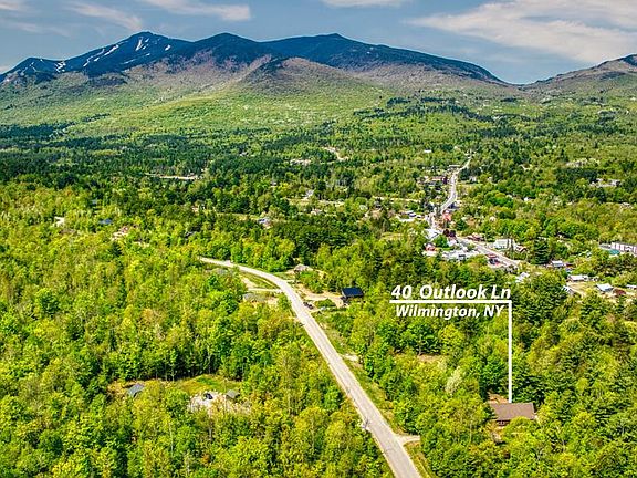 2nd image of 40 Outlook Ln