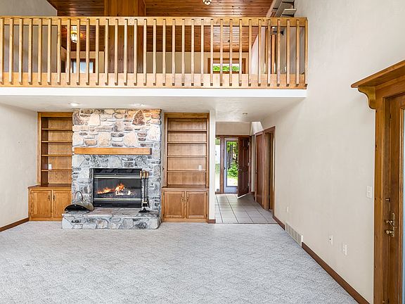 5th image of 5997 Bluff Ledge Rd