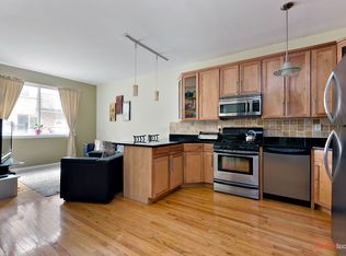 963B Kent Ave #B2, Brooklyn, NY 11205