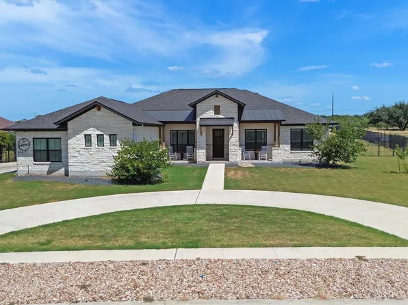 304 Buffalo Trl, Liberty Hill, TX 78642
