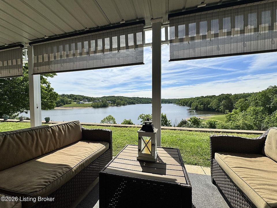 1st image of 102 Lookout Dr