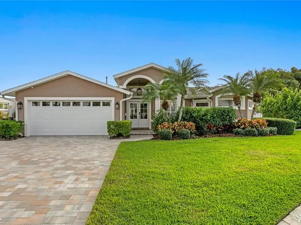 1320 52nd Ave NE, Saint Petersburg, FL 33703