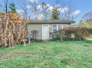 10 Cardinal Dr, Austell, GA 30168