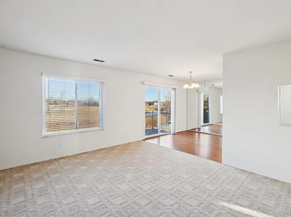 51288 Johns Dr #7, New Baltimore, MI 48047