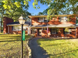 532 Oakwood Ln, Graham, NC 27253