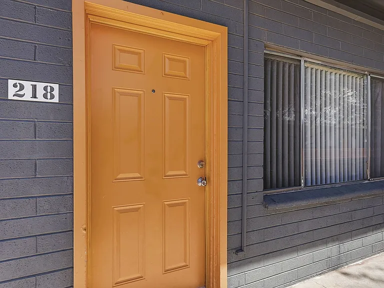 Alvernon811-835 — Photo 19