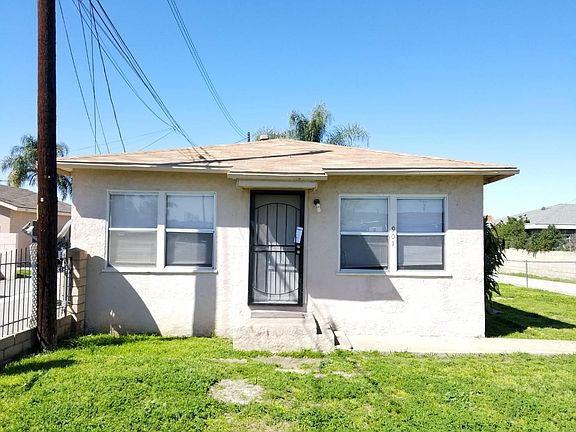 2nd image of 901 Del Valle Ave