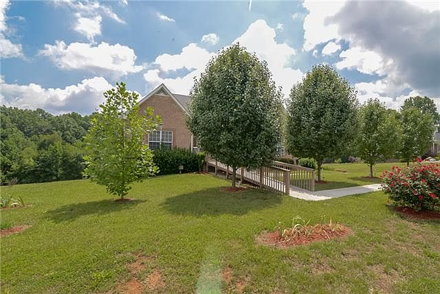 2nd image of 1023 Madalyn Way