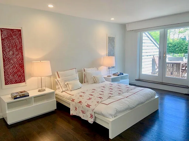 11 Georgica Rd — Photo 12