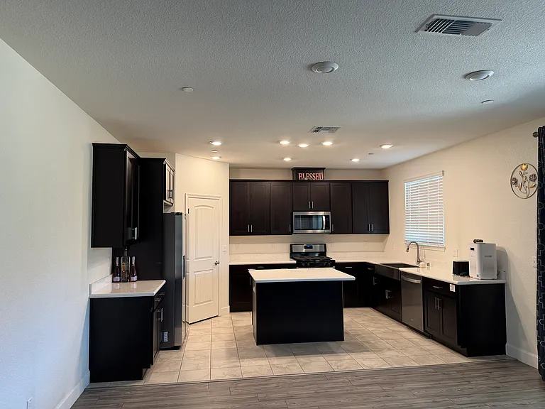 8122 Scrimshaw Way — Photo 16