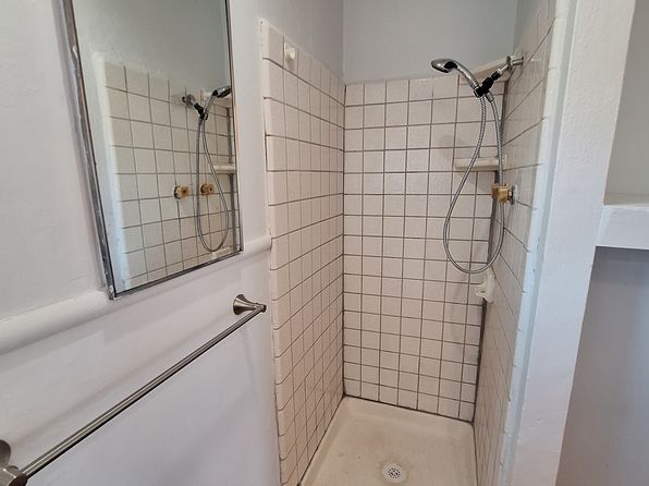 371 Luddy Ln
