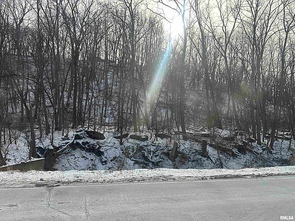 5th image of 4202 W Smithville Rd