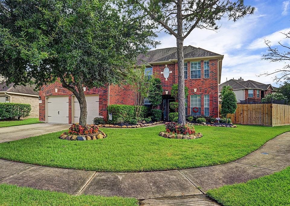 1st image of 3702 Pine Forest Pl