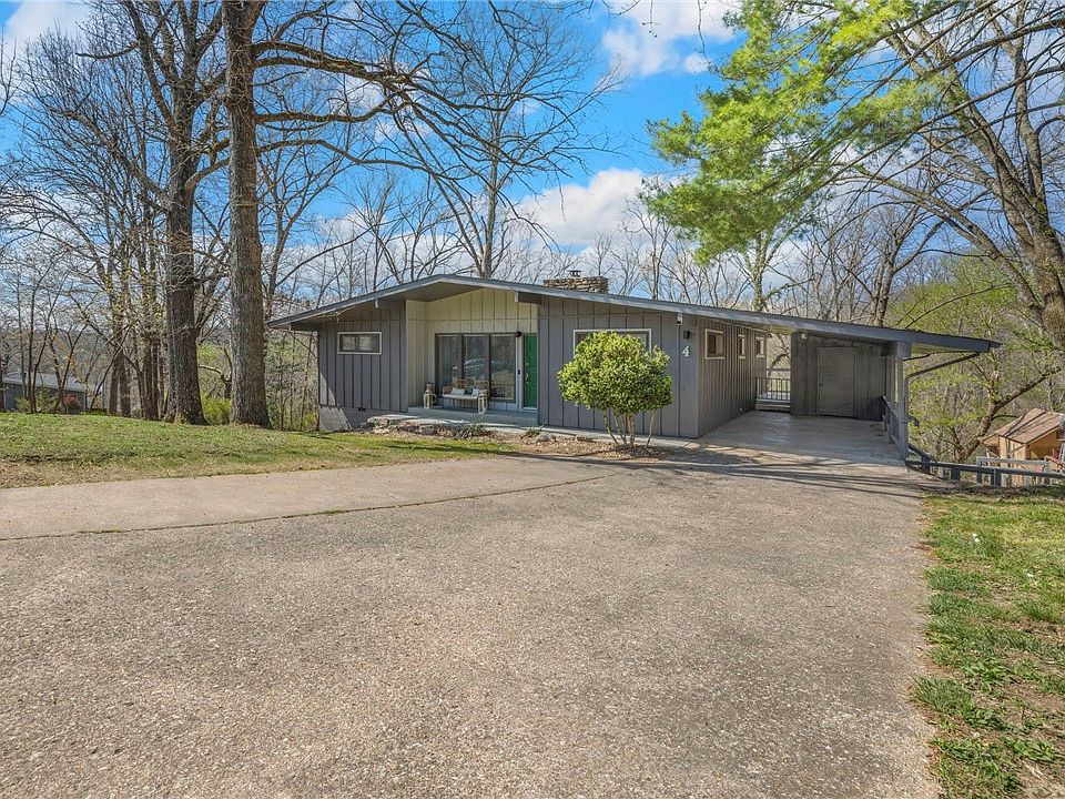 1st image of 4 Billingsley Ln