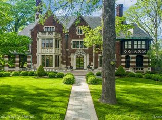 670 W Boston Blvd, Detroit, MI 48202