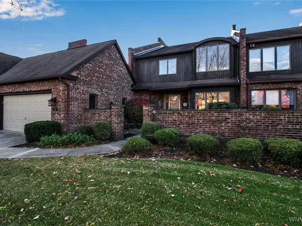 12 Hidden Ridge Cmn, Buffalo, NY 14221