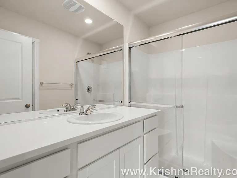 10615 NE 120th Pl — Photo 15