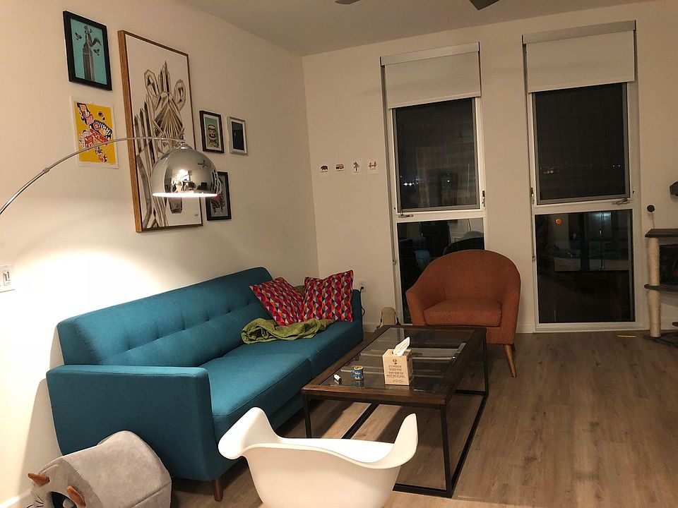 1st image of 625 8th St Unit 421