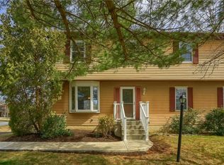 200 Opal Dr, Cranberry Township, PA 16066
