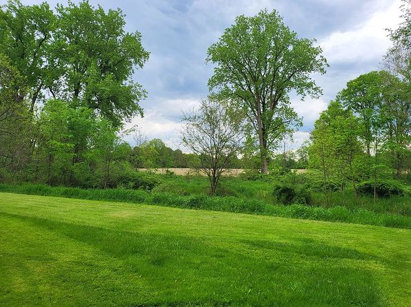 952 Olds Rd, Union City, MI 49094