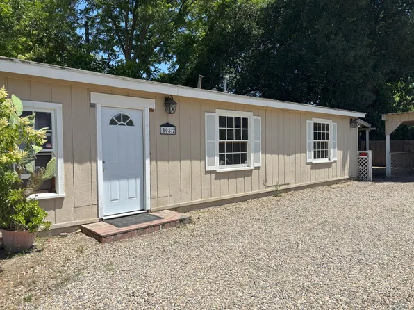 808 W Lockeford St APT 1-2, Lodi, CA 95240