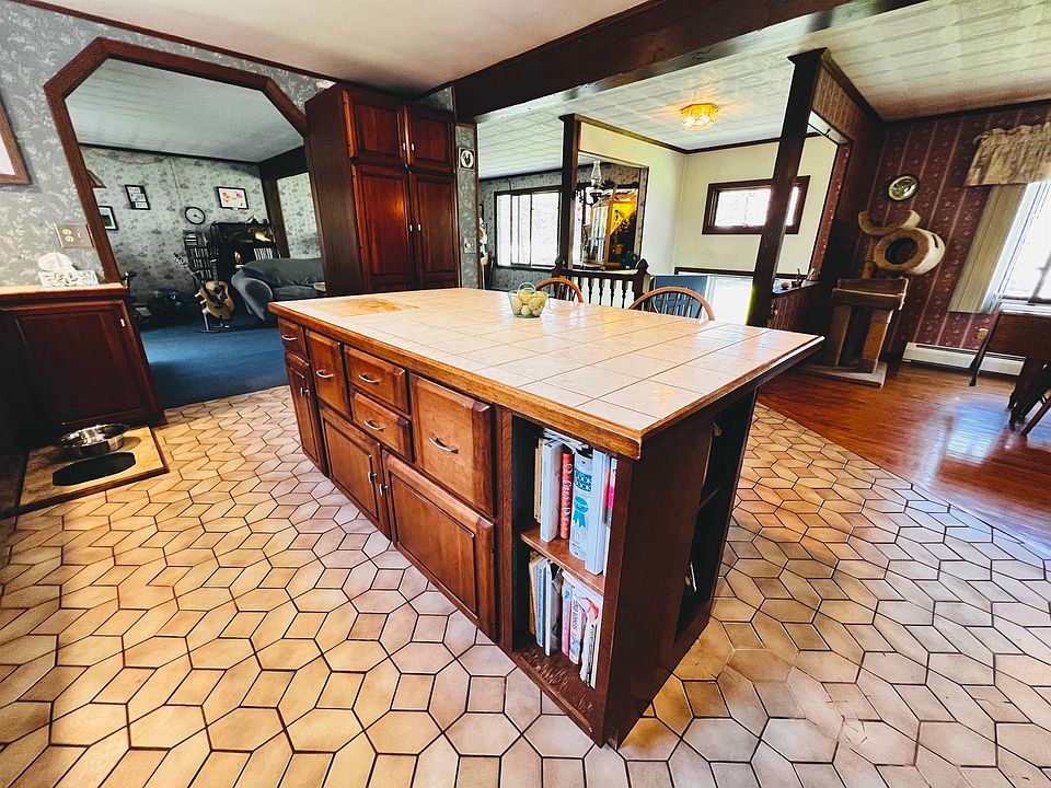 86 Silver Lane, Vernon, VT 05354 Zillow