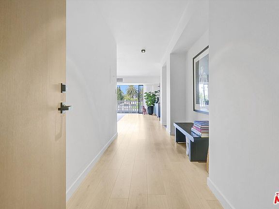 2nd image of 999 N Doheny Dr APT 312